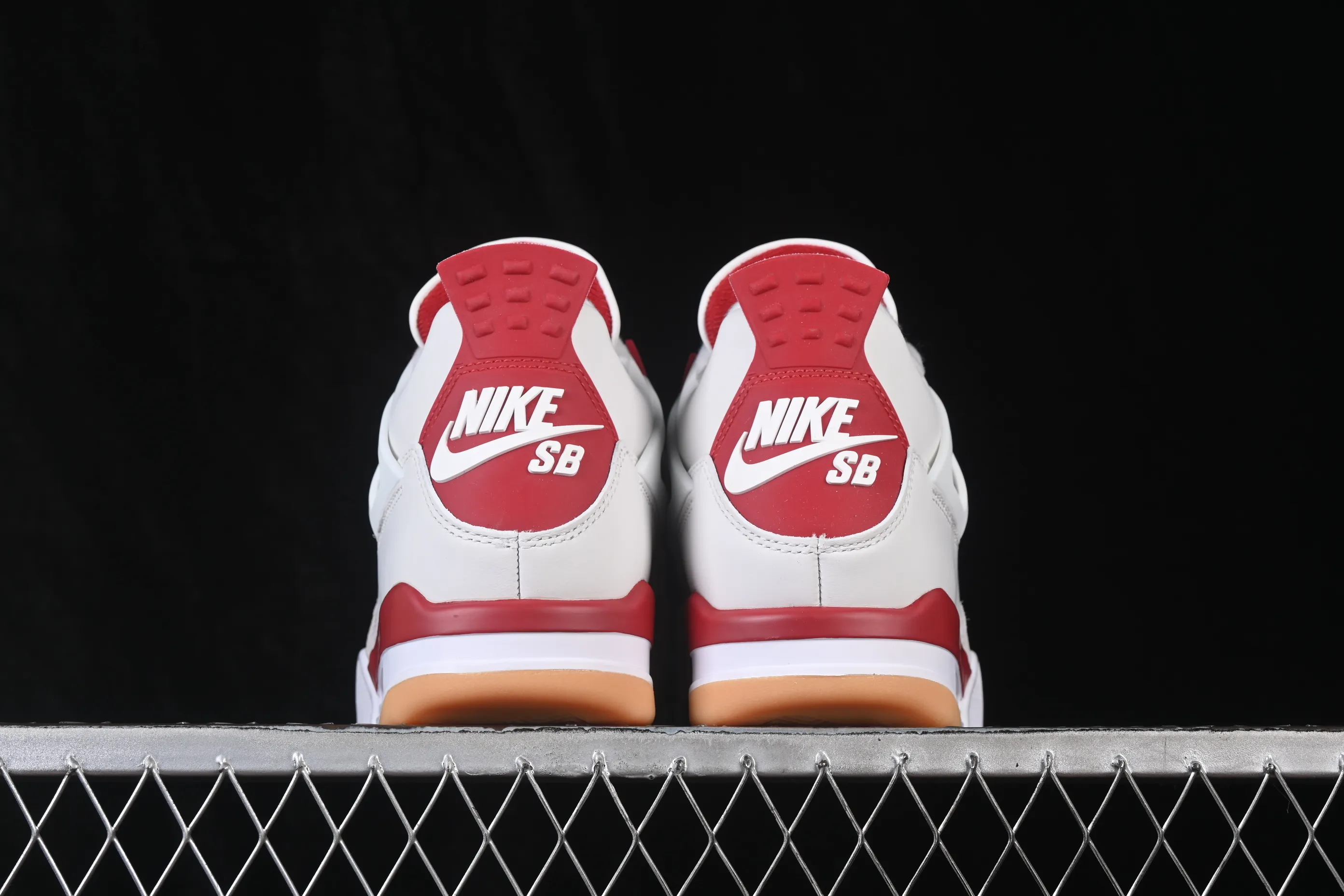 All categories Air Jordan Jordan series basketball shoes Air Jordan 4 LJR version Nike SB x Air Jordan 4 OG "Varsity Red" AJ4 Joe 4 University Red DR5415-106